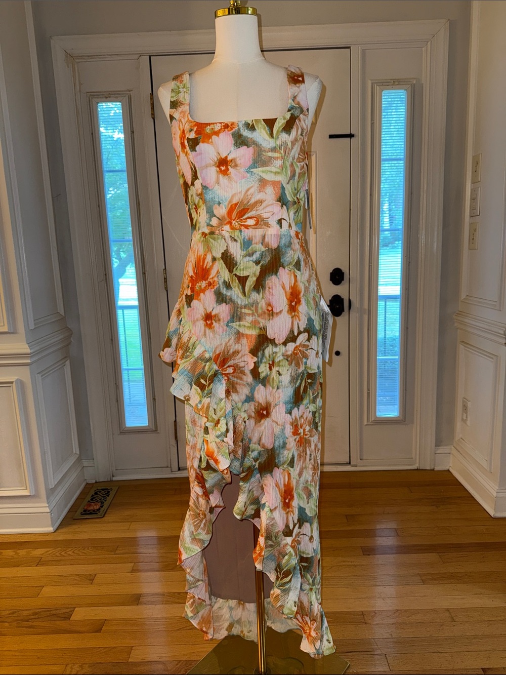 Dress the Population Floral High-Low Maxi Dress in Orange & Green - Picture 5 of 9